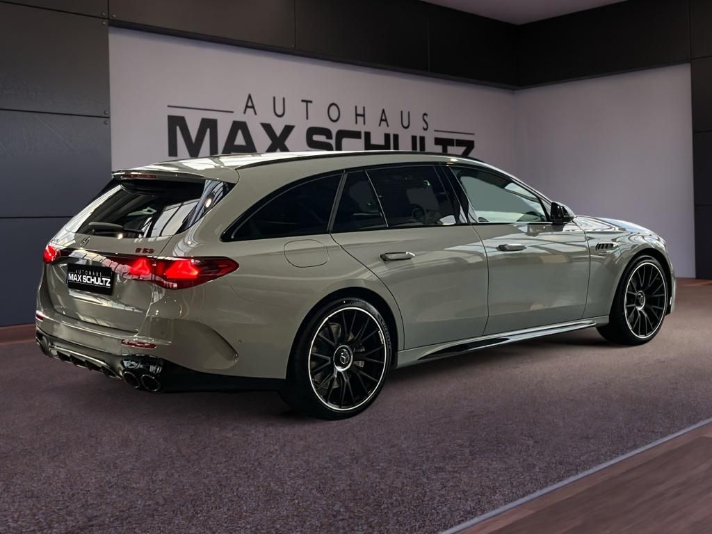 Fahrzeugabbildung Mercedes-Benz AMG E 53 Hybrid 4MATIC+ T-Modell *Navi*SD*HUD*LM