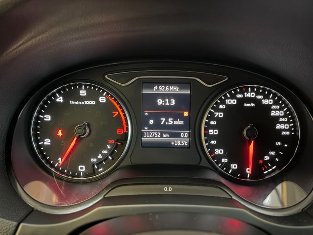 Audi A3 S line *Sportpaket*Klima*Xenon*PDC*Navi*SHZ*