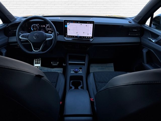 Fahrzeugabbildung Volkswagen Tiguan  GOAL 2.0 TDI DSG - NAVI*APP*LED*Shzg!!!