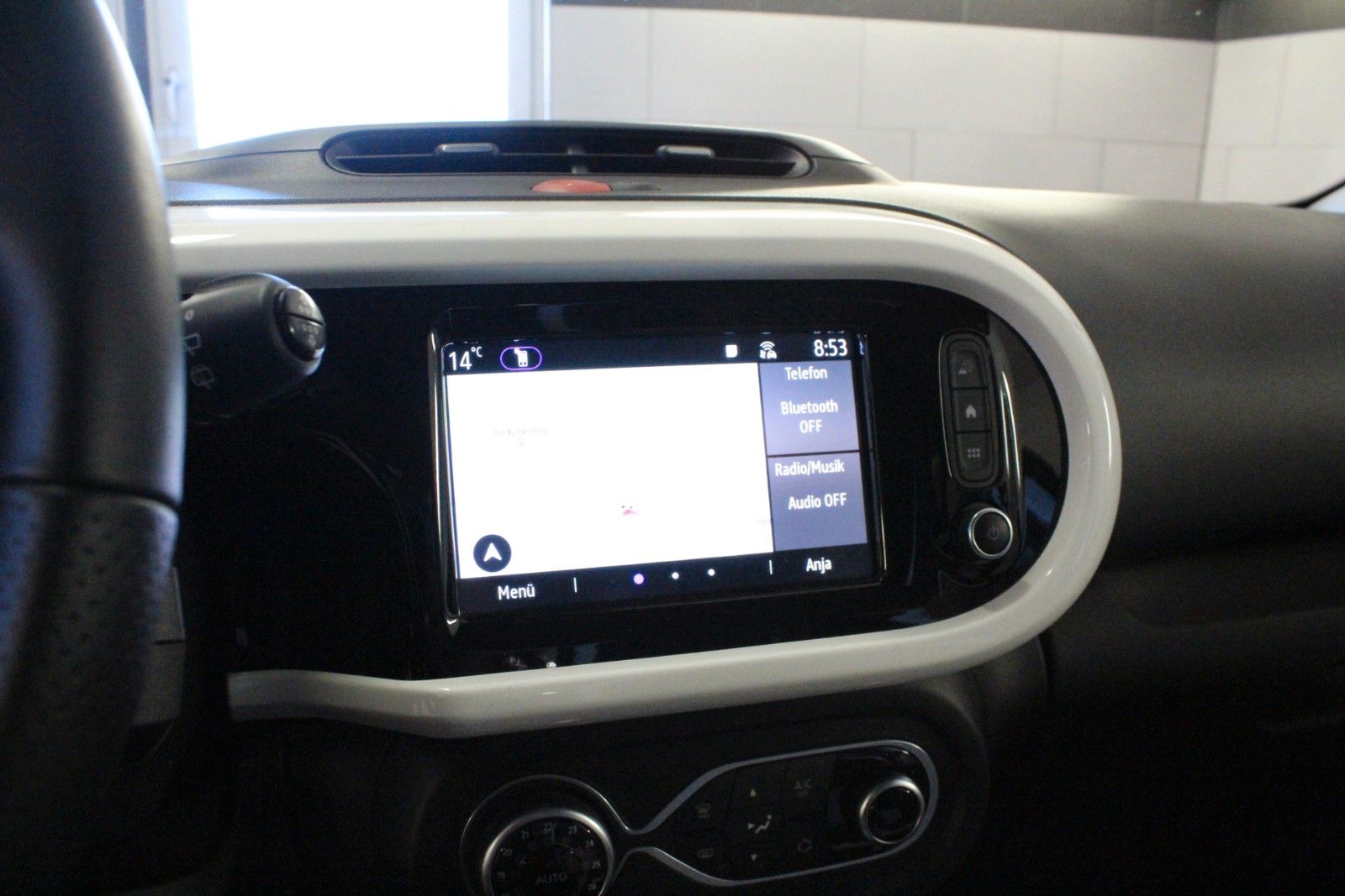 Fahrzeugabbildung Renault Twingo E-Tech 100% elektrisch*Plus Winterräder