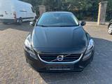 Volvo V40 Momentum 1.5*TEMPOMAT*SHZ* - Volvo V40 mit Benzin-Antrieb: Limousine, Momentum