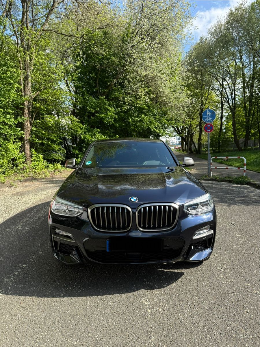 BMW X4 M40i G02