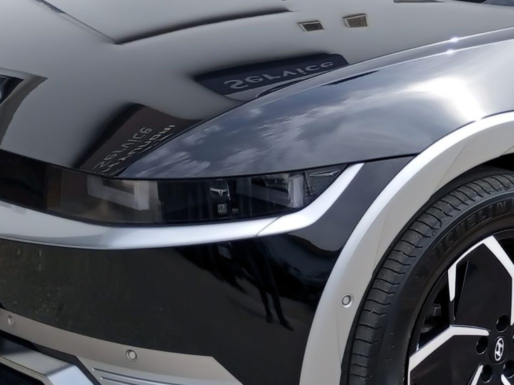 Fahrzeugabbildung Hyundai IONIQ 5 77,4 Allrad UNIQ Relax+Kamera+Panoramad