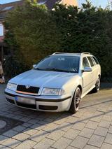 Skoda Škoda Octavia 2.0 Combi - gebrauchte Skoda Octavia aus dem Jahr 2002