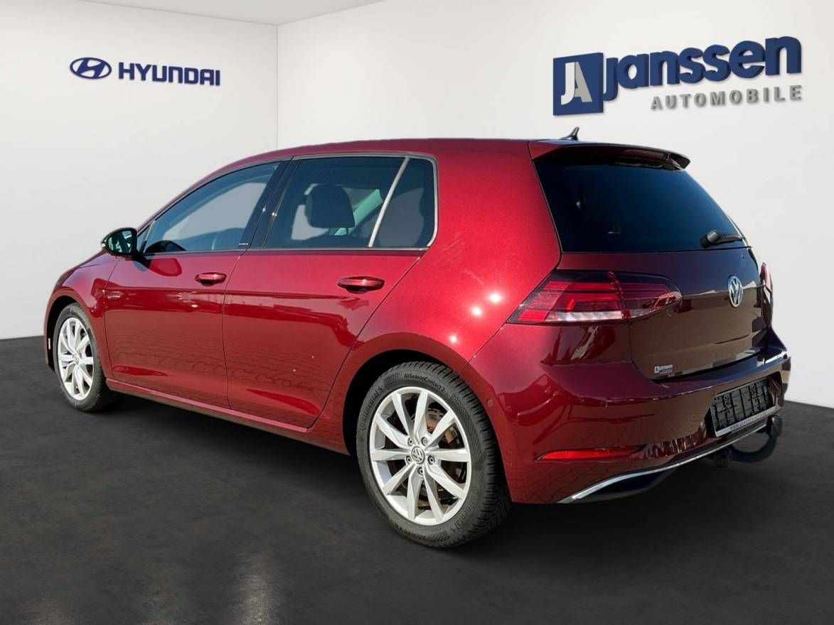 Fahrzeugabbildung Volkswagen Golf 1.5 TSI ACT OPF DSG IQ Drive