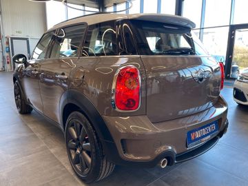 MINI Cooper SD Countryman *PANO*PDC*NAVI*BI-XENON*