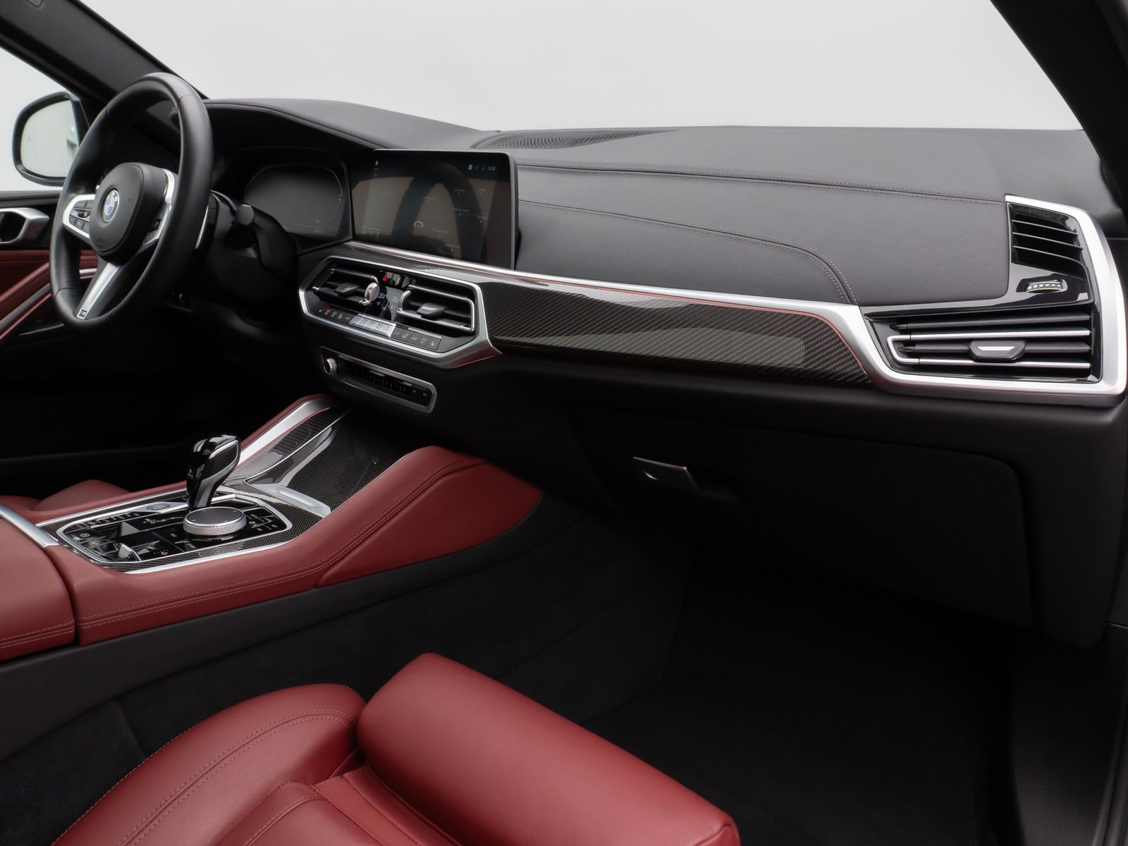 Fahrzeugabbildung BMW X6 xD40i M Sport Panorama Laser 360°HUD DAB HiFi