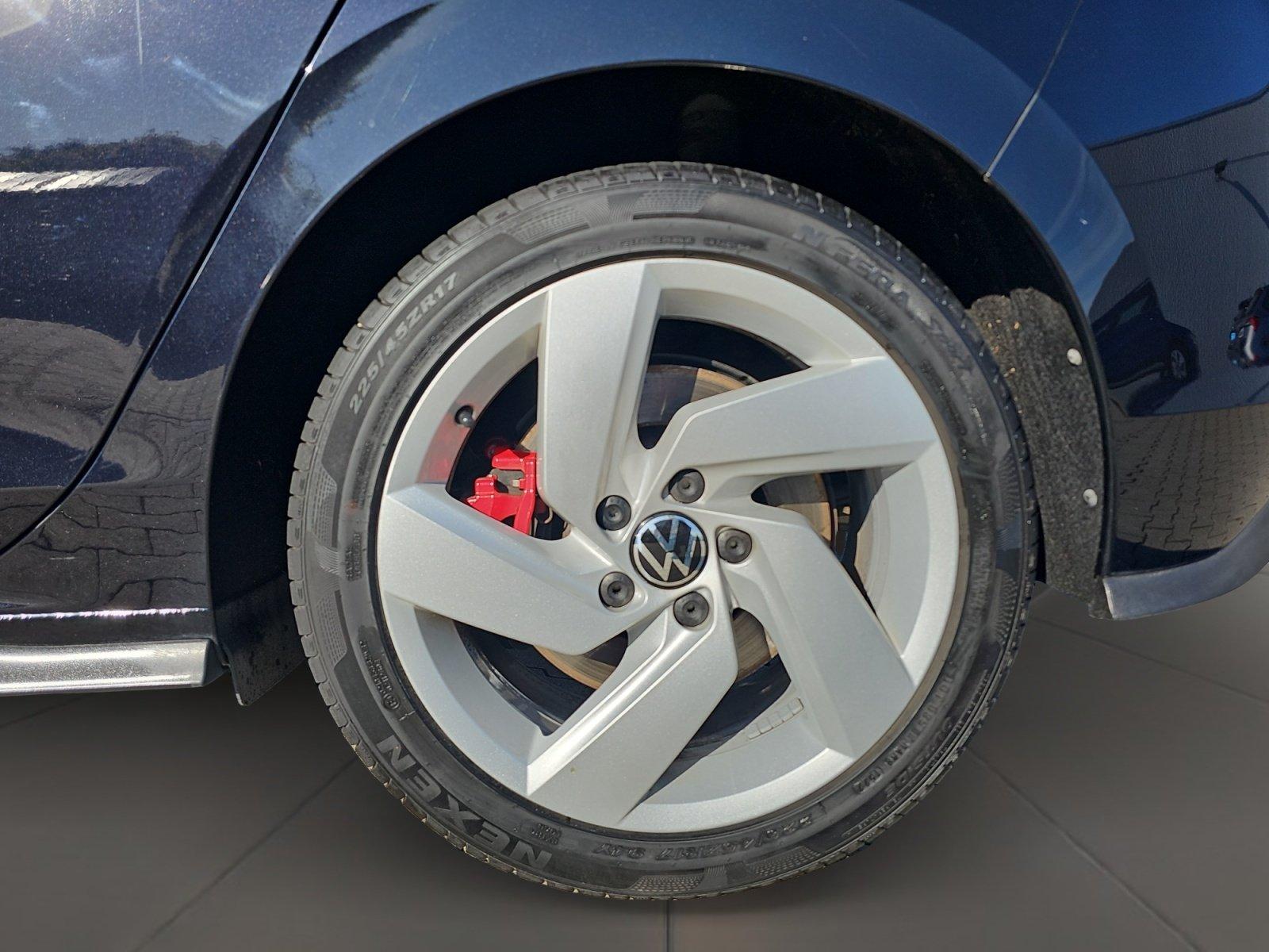 Volkswagen Golf VIII 2.0 TSI GTI ACC AUT Akustikglas Kam., миниатюра 6