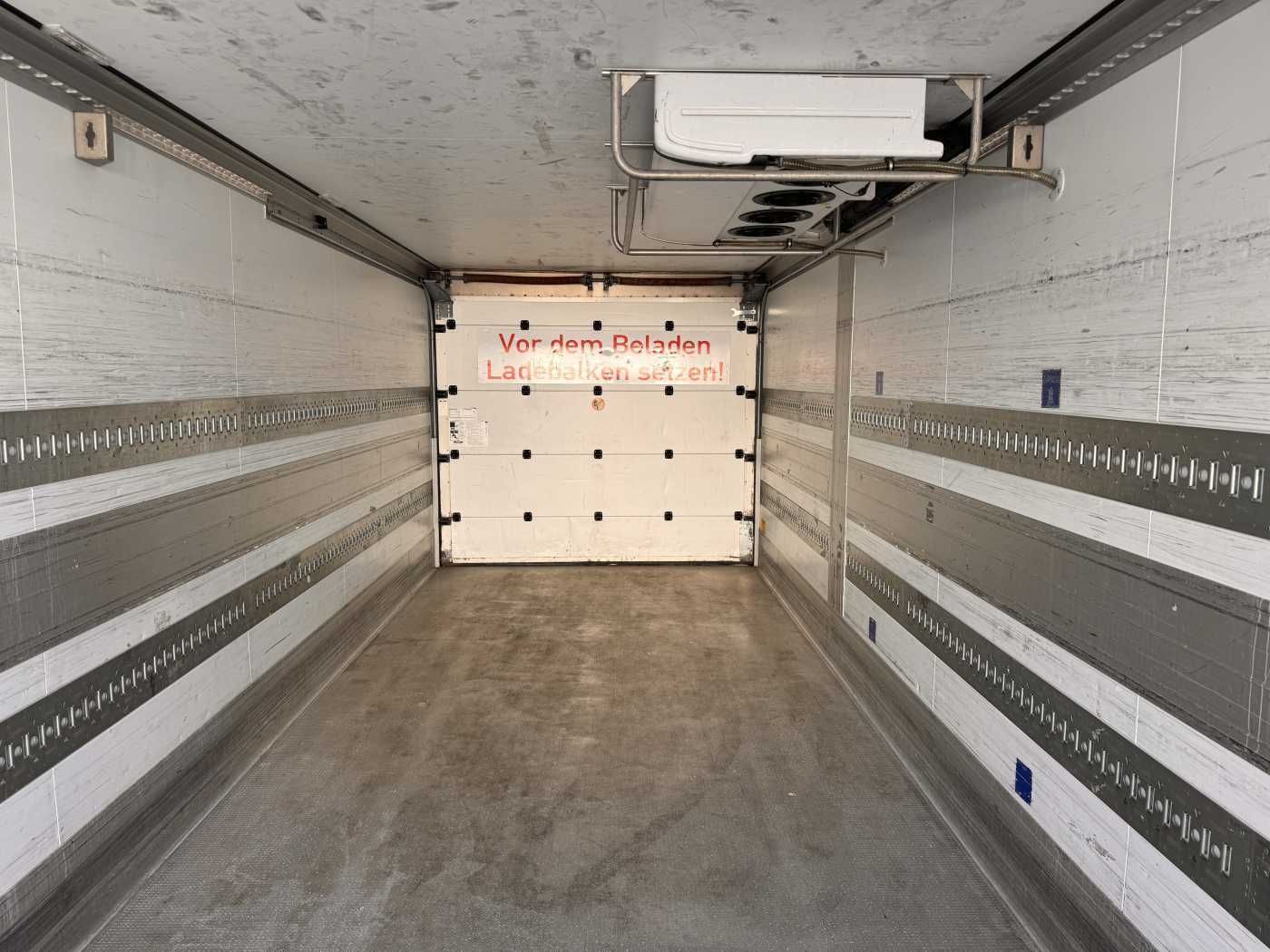 Fahrzeugabbildung Schmitz Cargobull SCB*2 Carrier Supra 950 U LBW Bär 2.000kg