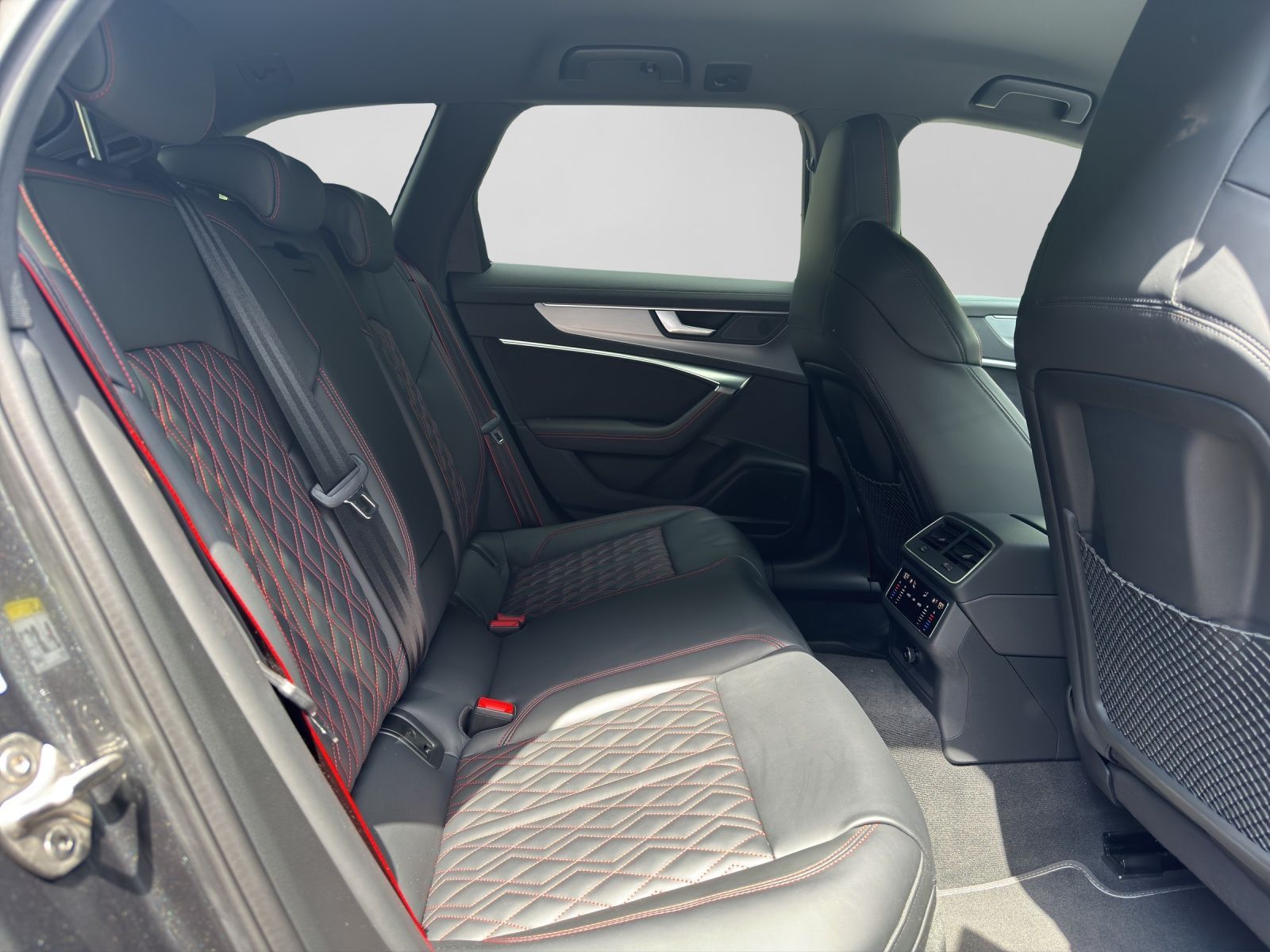 Audi A6 - Bild 7