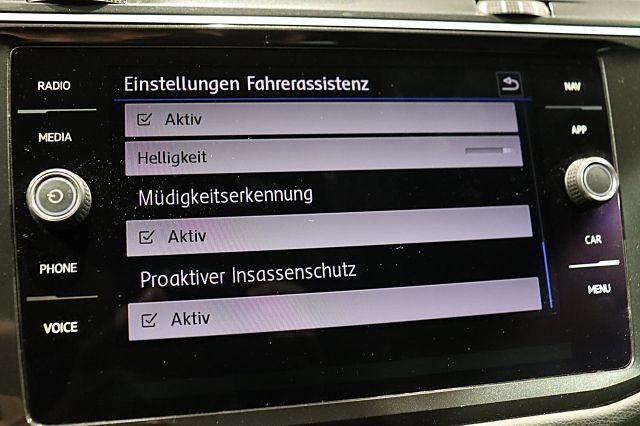 Tiguan JOIN 1.4 TSI ACC LED NAVI AHK SHZ BT PDC