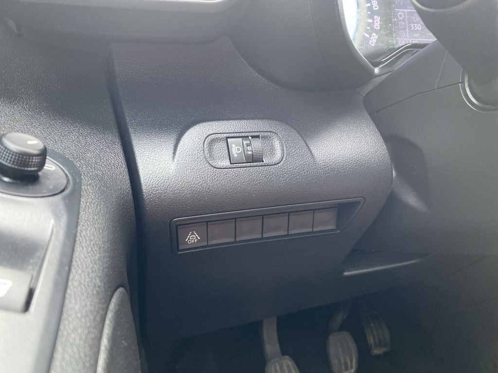 Fahrzeugabbildung Citroën Berlingo M PureTech 110 FEEL *Keyless*PDC*8Zoll*