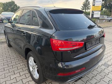 Audi Q3 - 11