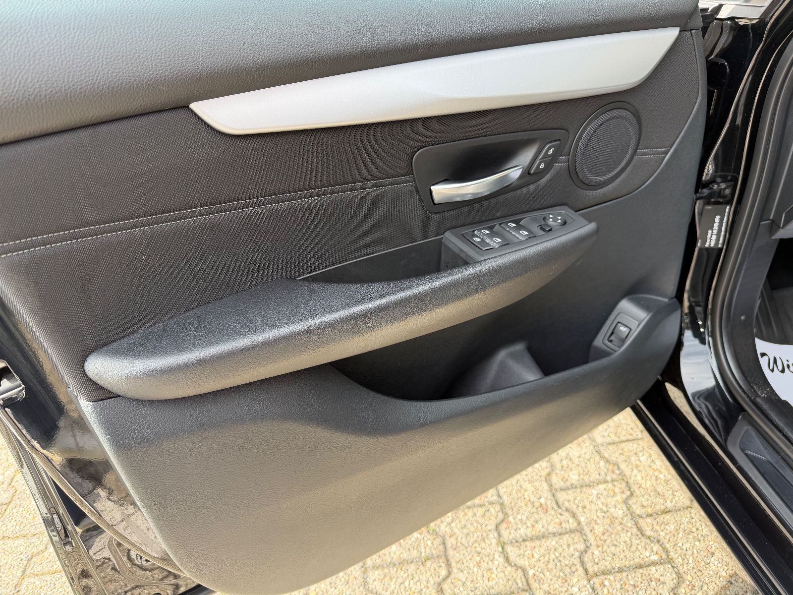 Fahrzeugabbildung BMW 218 Active Tourer NAVI LED AHK TEMPOMAT