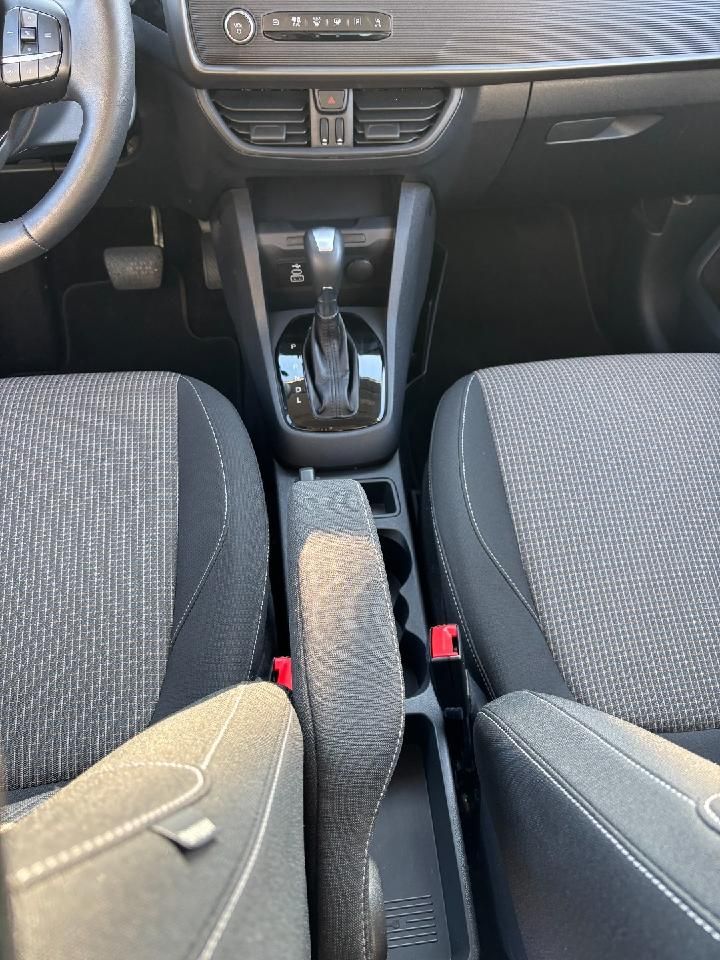 Fahrzeugabbildung Ford Tourneo Courier Trend