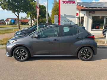 Toyota Yaris - 3