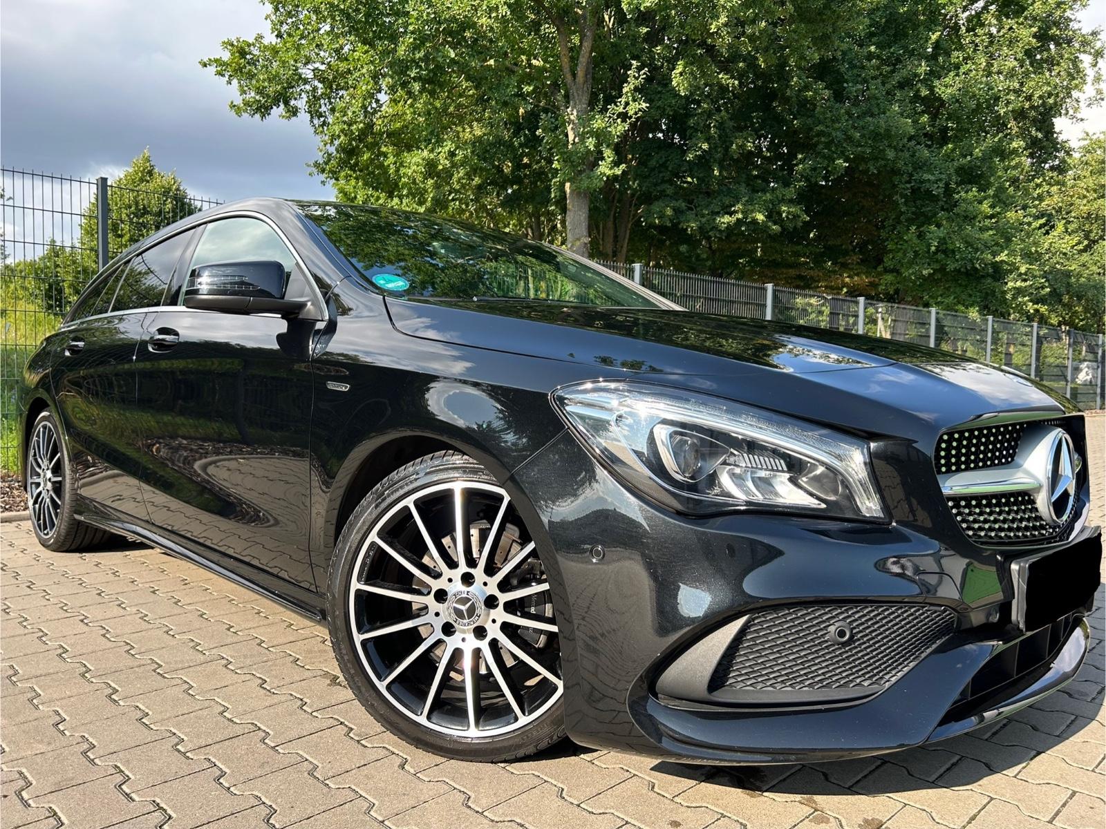 Mercedes-Benz CLA 180 SB AMG PANO EDITION GARANTIE AHK