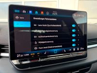 Volkswagen T-Roc 1.5 eTSI DSG 2x R-Line ACC LED KAMERA AHK bei Autohaus Landmann & Maier OHG