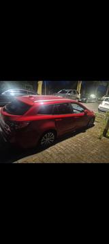 Toyota Corolla 2,0 Hybrid Team Deutsch Touring Spor... - Toyota Corolla Gebrauchtwagen in Frankfurt