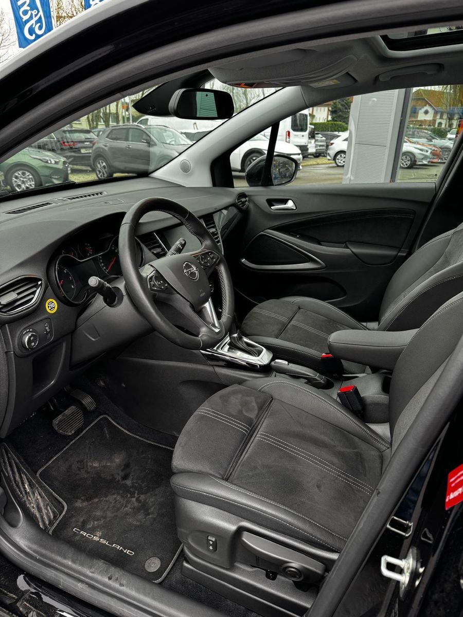Fahrzeugabbildung Opel Crossland Elegance, AT,Navi,Kamera,Totwinkel.,