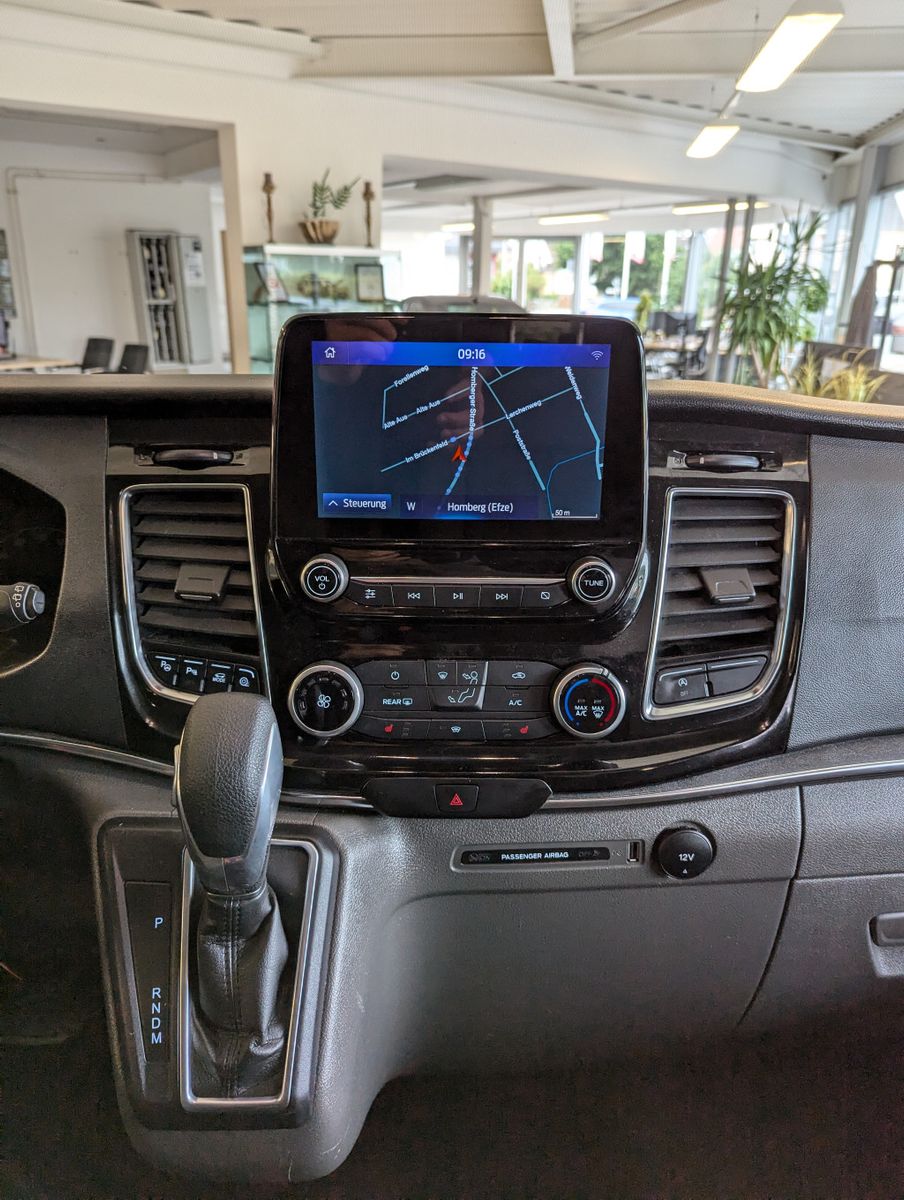 FORD Tourneo Custom 320 L2 Titan. 9-Sitze ACC Cam AHK - Image 23