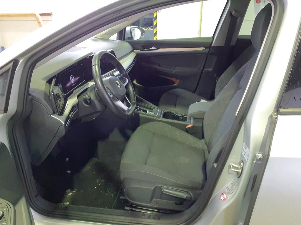 Golf Variant VIII 1.5 eTSI DSG Life AHK/LED Plus