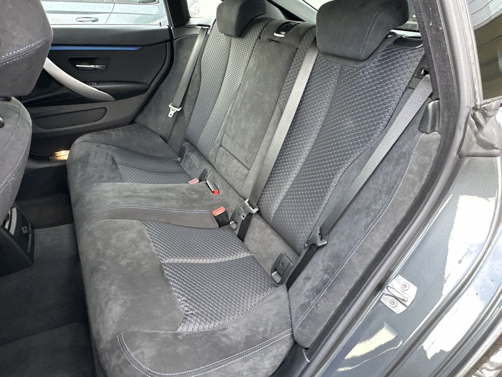 Fahrzeugabbildung BMW 420i Gran Coupé M-Sport Aut. NAV+LED+DAB+18ZO+PP