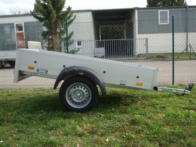 Humbaur Startrailer H 752010