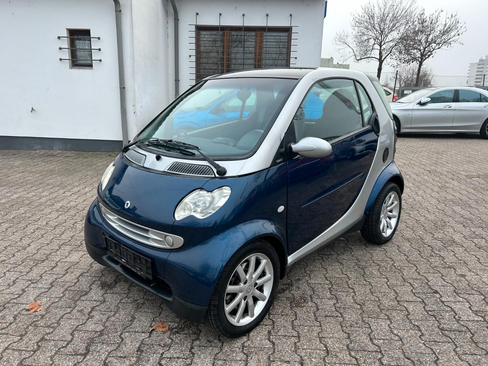 Smart ForTwo coupe Basis/Automa/Klima/Pano/Scheckh/Deu