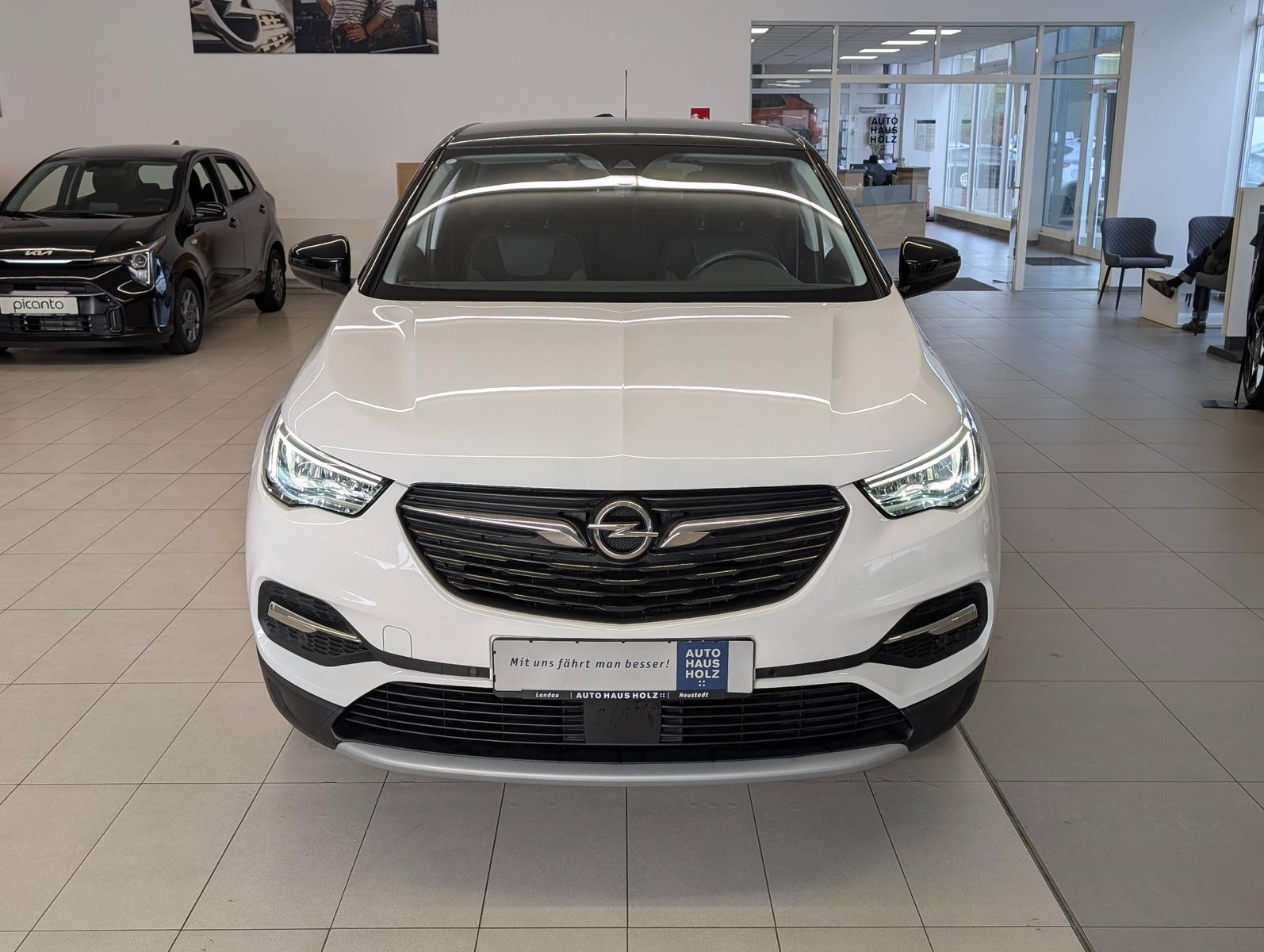 Opel Grandland 1.2 Elegance Keyless LED Parkassist