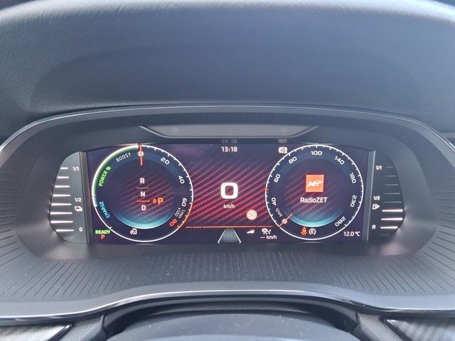 Fahrzeugabbildung SKODA Octavia Combi 1,4 RS iV MATRIX ACC 18" HUD NAVI