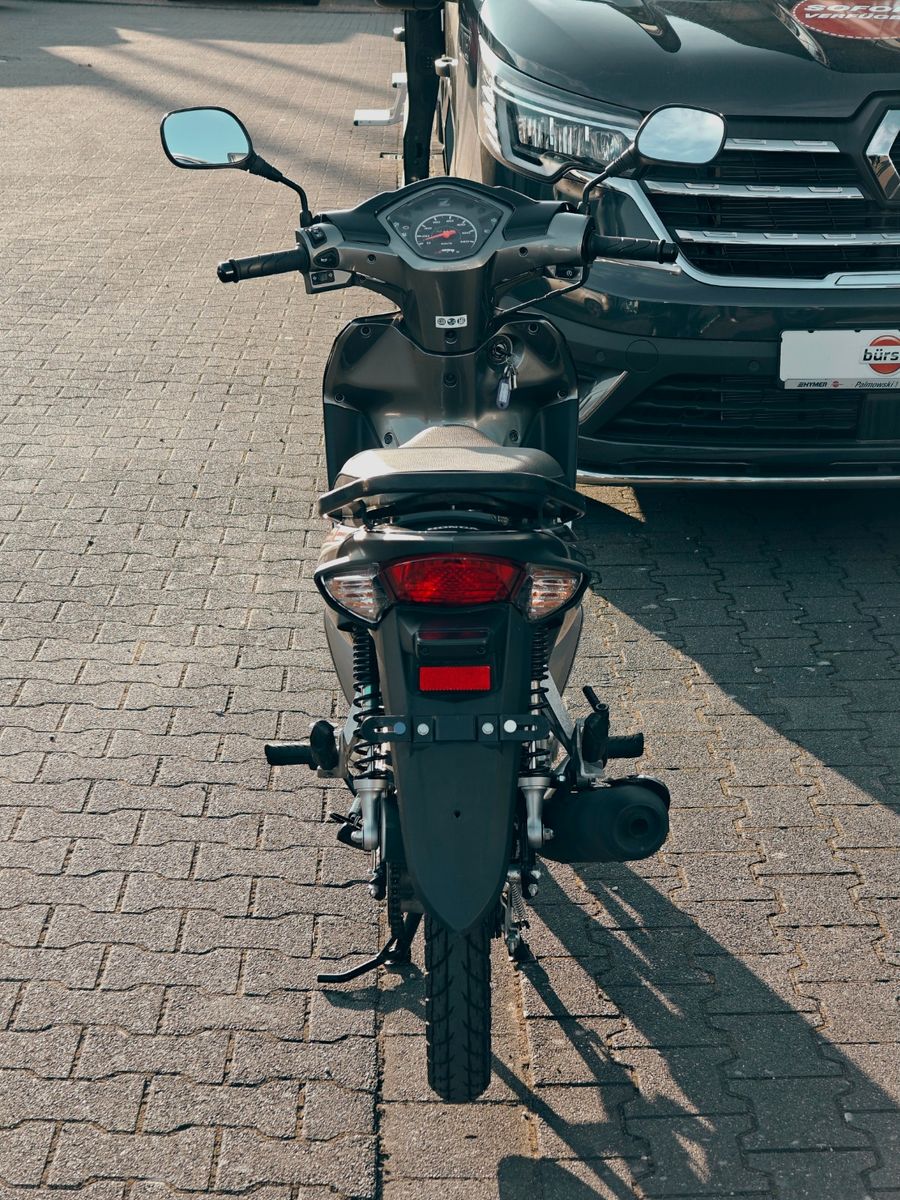 Fahrzeugabbildung Honda WAVE 110i - 109cm³ - AUS ERSTBESITZ