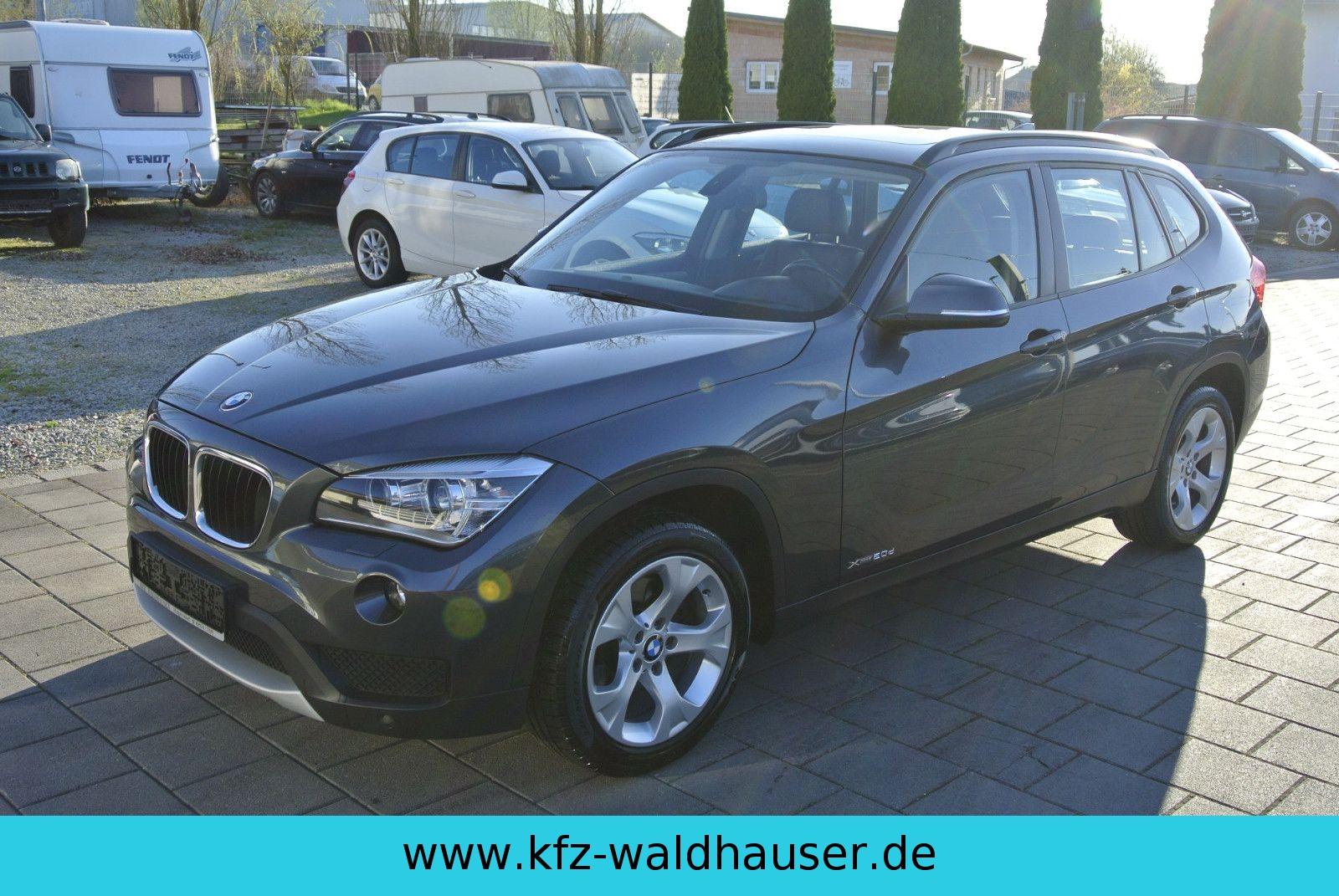 BMW X1 20 d xDrive Navi AHK Xenon....
