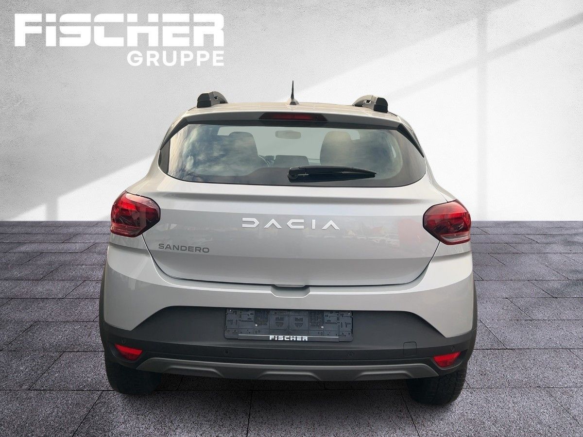 Fahrzeugabbildung Dacia Sandero Stepway Expression TCe 90 CVT Klimaaut.
