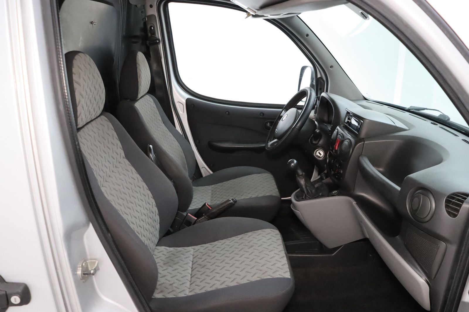 Fahrzeugabbildung Fiat Doblo Cargo 1.3 JTD MAXI Kühlwagen