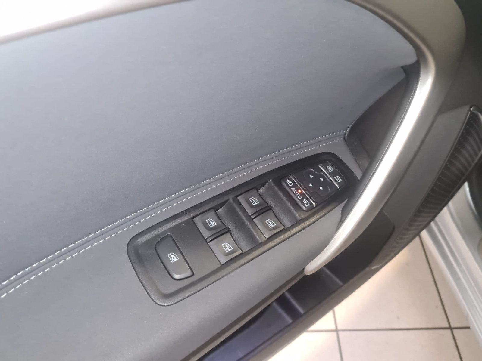 Fahrzeugabbildung Mercedes-Benz T180d / KLIMA / KAMERA