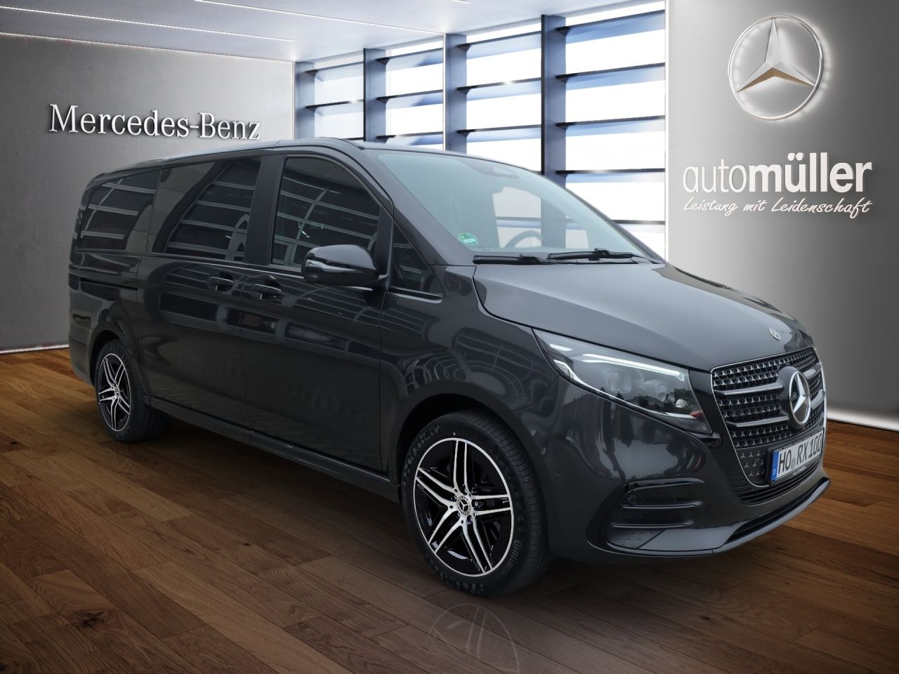 Fahrzeugabbildung Mercedes-Benz V 300 d AVG/L*Allrad*8-Sitzer*AHK*Standheizung*3