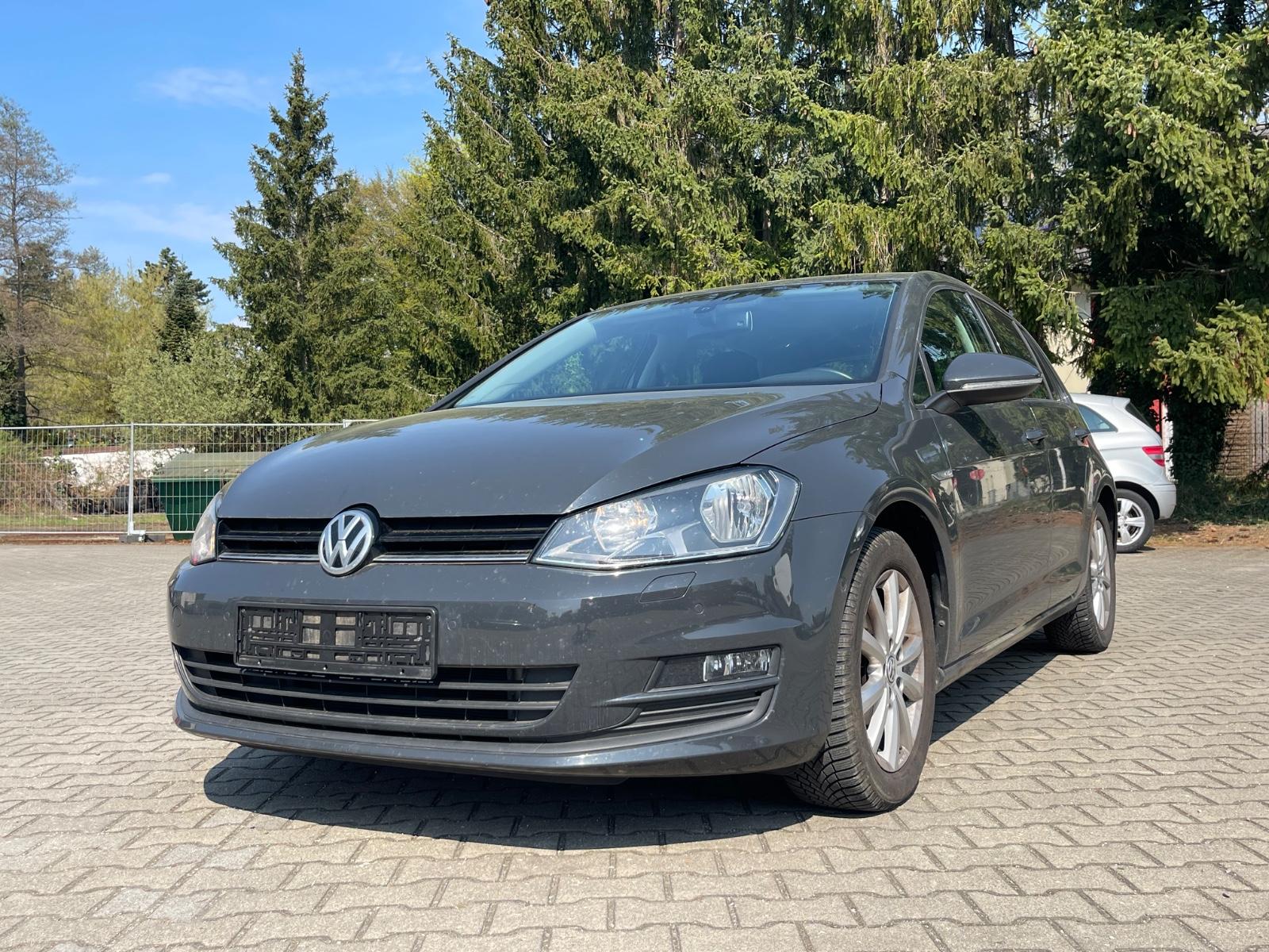 Volkswagen Golf VII Cup BMT Sonderlack Uranograu Park Assis