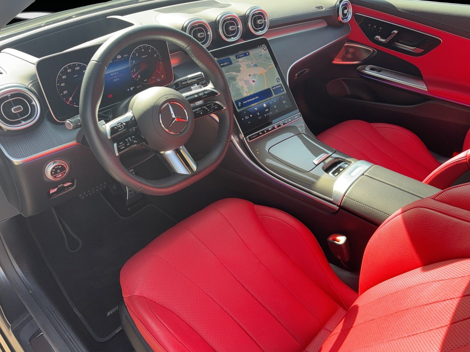 Fahrzeugabbildung Mercedes-Benz CLE 450 Cab AMG Prem+ MAGNO Standhzg AHK Sitzkli
