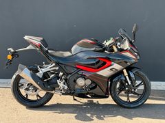 QJ MOTOR SRK 125 R ABS 15 PS A1 + ähnlich Yamaha YZF 125