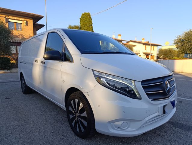 Mercedes-Benz Vito 119 Extralong auto