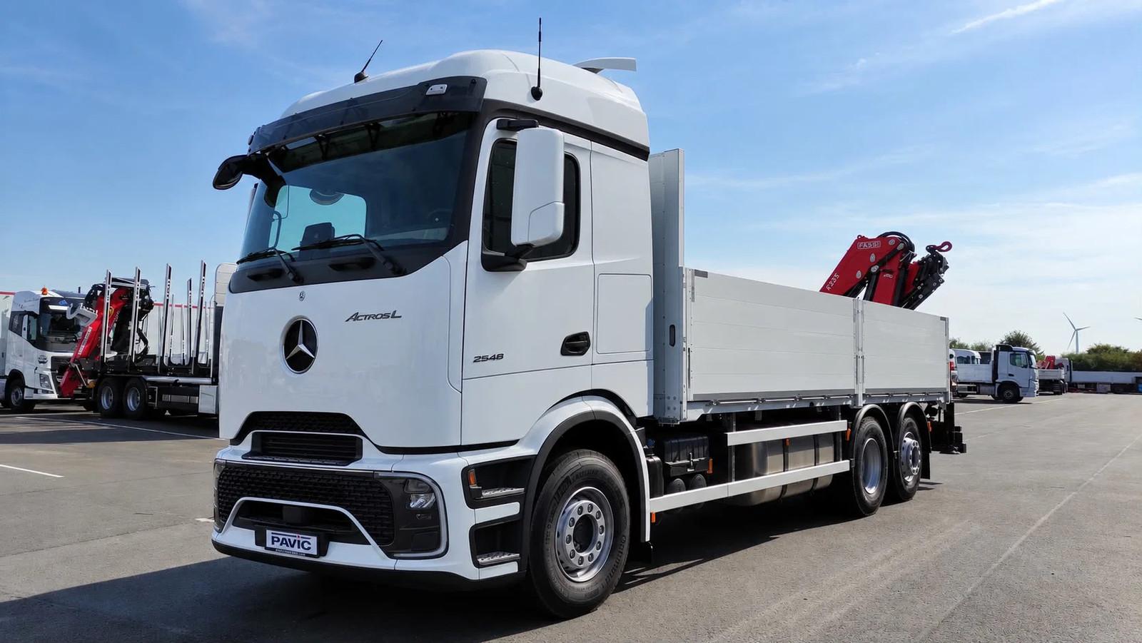 Mercedes-Benz Actros 2548 L 6x2 ProCabin Baustoff-Pritsche FAS