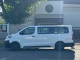 Opel Vivaro Kombi L3 /8-Sitzer/1-Hand/AHK/Navi/Euro6D - Opel Vivaro Gebrauchtwagen in Stuttgart