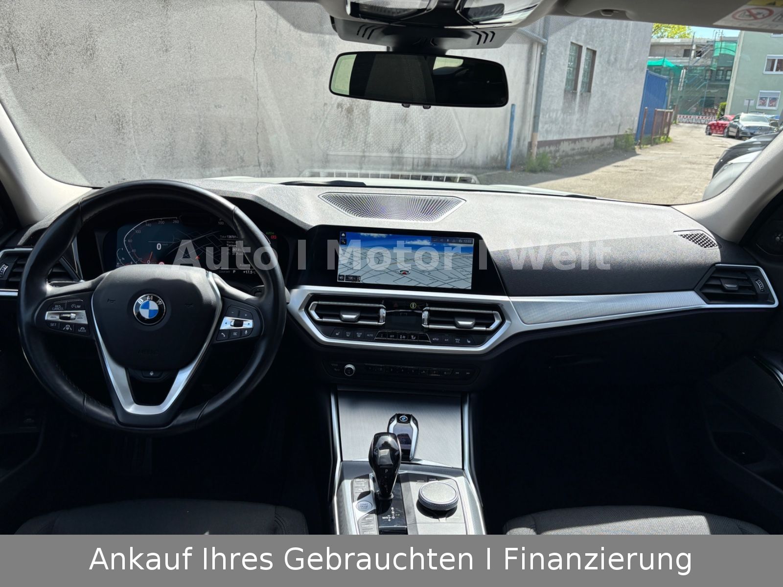 Fahrzeugabbildung BMW 318d Touring G21 LASER/ACC/SHZ/STDHZG/PANO/KEYLE