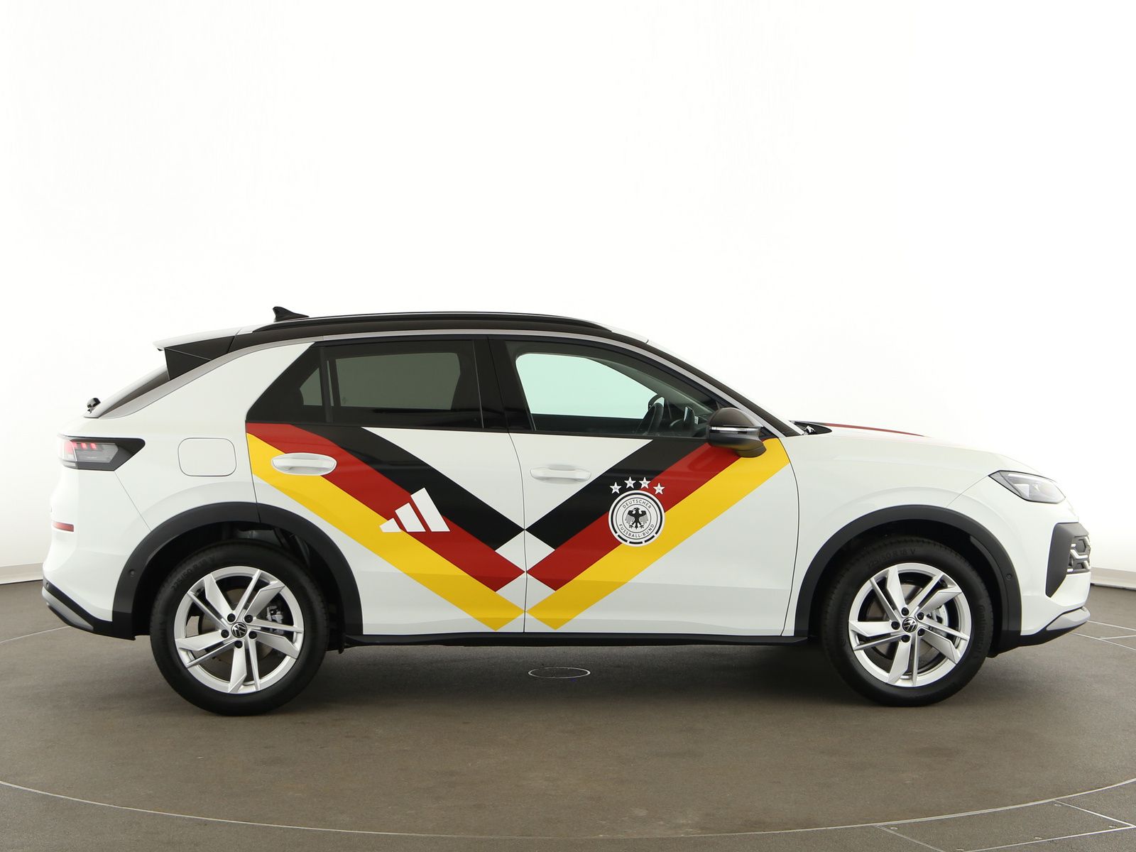 Volkswagen T-Roc - Bild 8