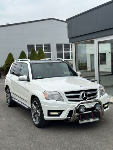 Mercedes-Benz GLK 350 4 MATIC-HU NEU-PANO-PDC-XENON-AMG-AHK