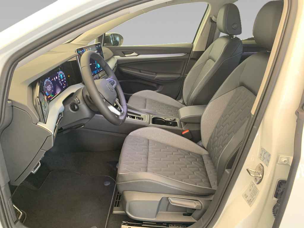 Volkswagen Golf VIII GOAL 1.5 eTSI DSG *AHK*R-CAM*ACC* foto 10