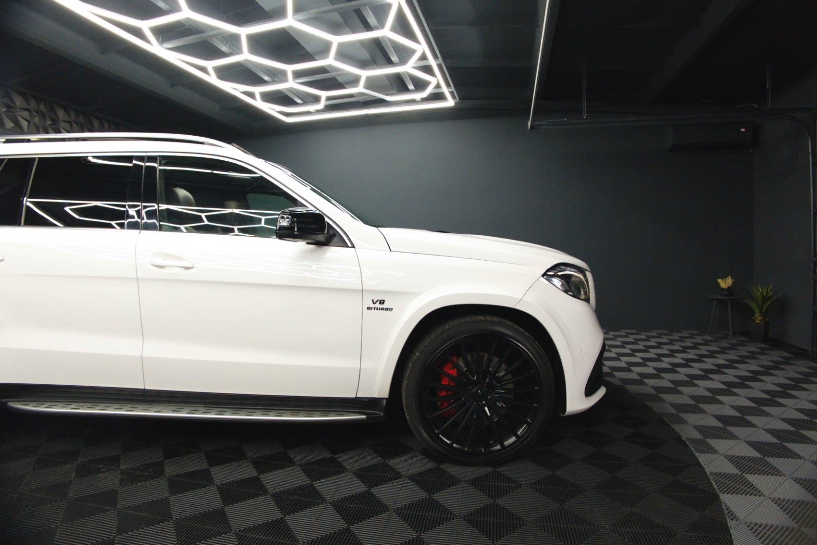 Fahrzeugabbildung Mercedes-Benz GLS / GL 63 AMG 4Matic Night-Paket *ACC*Pano*LED