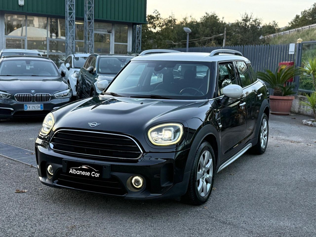 MINI Mini Cooper 2.0 D Countryman 150 CV Business Aut imagem 3