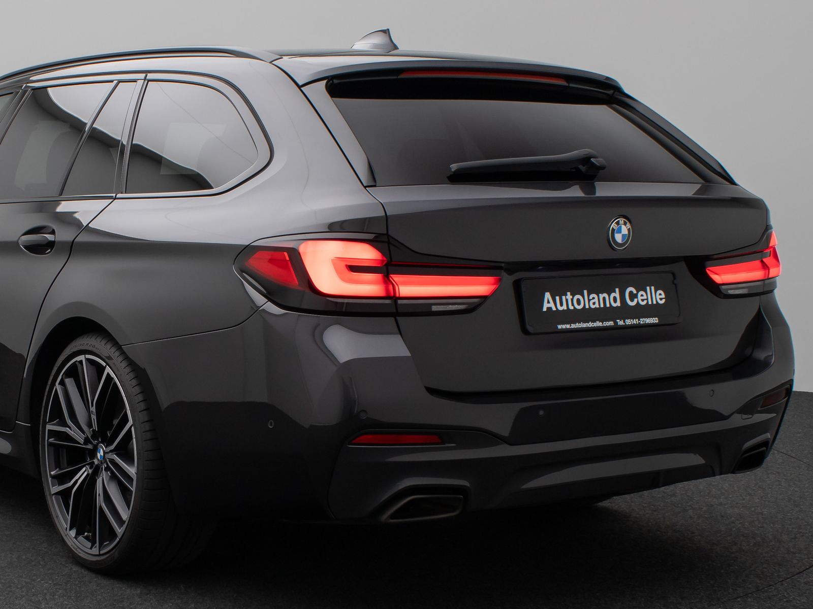 Fahrzeugabbildung BMW 530d xD M Sport DAB CockPitPro PDC Alarm 20Zoll